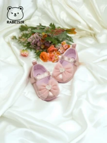 RABEISIR Giày tập đi đầu tiên cho bé gái sơ sinh theo phong cách công chúa, có viền ren hình trái tim - Hồng - Xem 7
