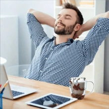 1个干花双层玻璃咖啡杯 11.83盎司 - 冷热饮皆宜,可作牛奶杯,饰以干花图案,双层玻璃带把手,耐热冷饮,也适合盛装少量果汁和茶饮,营造浪漫饮品体验,是理想的生日礼物、开学季礼物或早餐杯。 - 彩色 - 查看 6