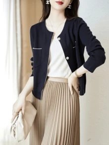 Elegant Women's French Retro Cardigan Sweater, Fashionable Versatile Knit Top With Contrast Trim, Casual Wear For Autumn/Winter - Navy Blue - View 3