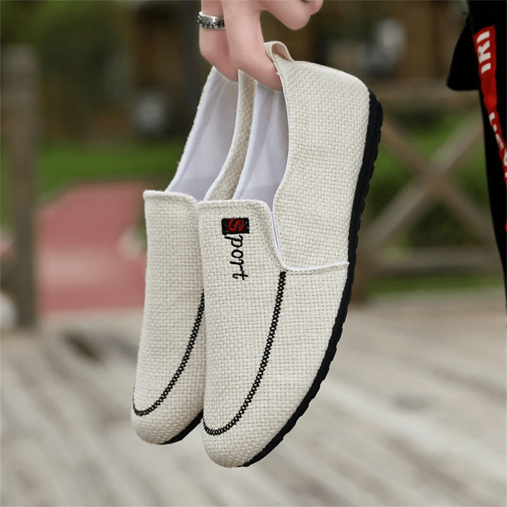 2025 New Men's Loafers Versatile Outdoor Low Cut Breathable Fashion Retro Lightweight Breathable Leisure Sports Shoes - Khaki - View 1