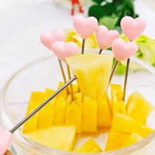 5 Stücke Fruchtgabeln - rosa, herzförmige Edelstahl Salat, kreative Kuchen Dessert Gabeln, geeignet für Valentinstag, Weihnachten, Hochzeiten und Partys. Perfekt zum Servieren von frischen Früchten und Snacks, Party Geschirr | romantisches Thema | Geschirr, Fruchthaltende Tafelausstattung