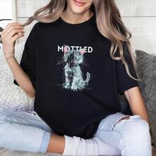 Camiseta blanca con diseño de flores y corazones de Busch Light para mujer, estilo de vida rural, camisa de algodón con cuello redondo en tonos pastel para un aspecto suave y relajante - Blanco - Ver 1
