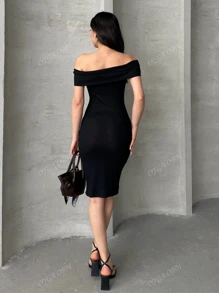 OYGA Vestido minifalda ajustado de punto acanalado de cuello redondo de unicolor para mujer