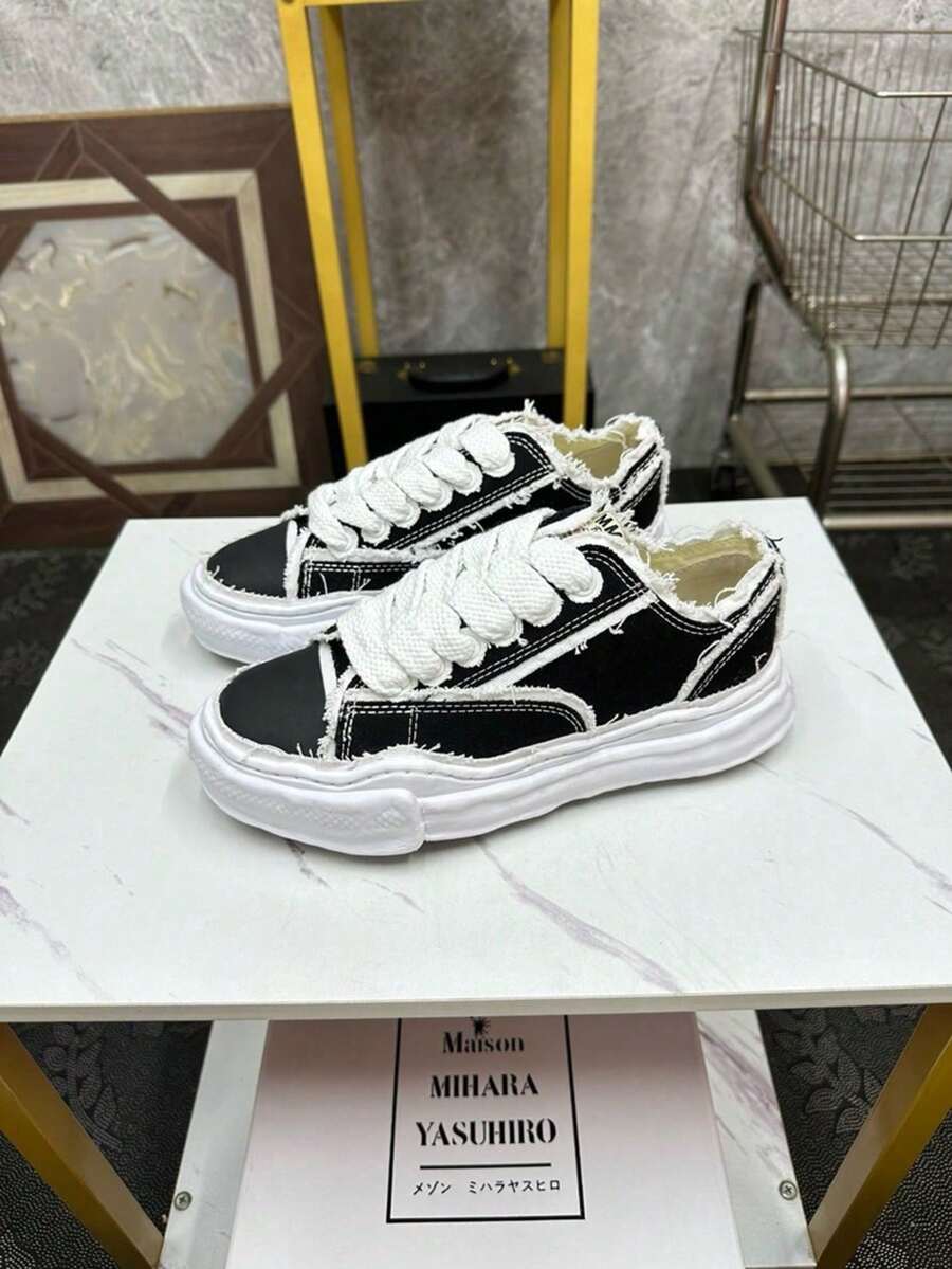 MMY Shoes 2025 Novos MMY Classic Antiderrapantes, Resistentes ao Desgaste, Leves e de Cano Baixo para Skate, Amantes do Campus, Preto e Branco, com Caixa de Sapatos, Adequado para Presentes, Presentes, Estudantes, Escolas