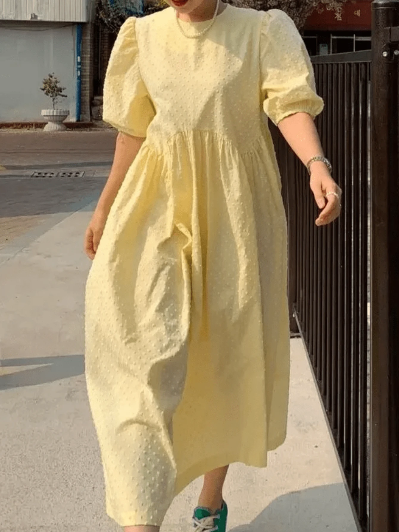 New Summer Niche Crewneck Loose Pleated Solid Puff Sleeve Maxi Dress - Yellow - View 1