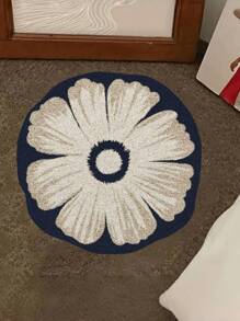 1pc Premium Round Cream Floral Rug, Asymmetrical Shape Carpet For Living Room, Bedroom, Sofa, Coffee Table, Vanity, Soft & Comfortable, Lightweight & Easy To Clean, Home Decor