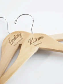 Wedding Hanger / Snowflake Bridal Hanger / Bride's Hanger / Winter Wonderland Wedding / Personalized Bride Hanger / Engraved Hanger, Bride Personalized Mrs Wedding Hanger | Custom Name Bridal Dress Hanger | Wedding Day Photo Prop | Bridesmaid Gift. - Multicolor - View 5