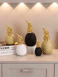 1pc Golden Pineapple Resin Ornaments European Home Style Ornaments Living Room Bedroom Ornaments Resin Handmade Crafts,Resin Decorative Crafts, The Best Object For Creative People To Design Home Decoration, Are Used For Home Desktop Decorations, Gifts For Classmates, Friends And Family, And Birthday Gifts.Room Decor, Home Decor, Birthdaydecor,Kitchen,Wedding, Bedroom Decor, Livingroom Decor, Gift, Party Decor, Gardendecor