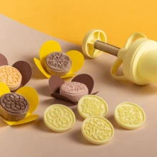 Ejetor Max Arabesco (Acompanha a Base) Para Marcar Docinhos Modelar Brigadeiros Festa Bluestar