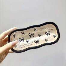 Boîte miroir en forme de nœud d'amour, design de boîte à succion magnétique transparente et résistante à la pression avec nuage. Boîte de rangement rétro pour lunettes de vue et de soleil, parfaite comme cadeau mignon pour anniversaire, révélation de sexe, anniversaire, mariage, fête, cadeau idéal pour collègues, amis et famille, rentrée scolaire