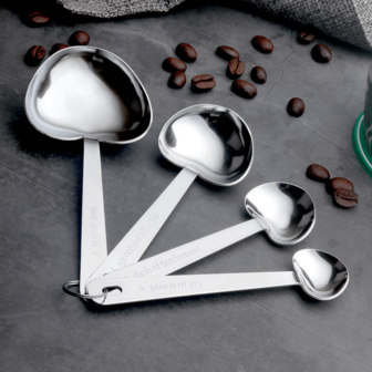 4pcs/Set Heart-Shaped Stainless Steel Measuring Spoons, Baking Kitchen Tool Measurement Cup & Spoon Set, Love Shape Measuring Spoons, Wedding & Christmas Small Gift