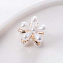 10 Pcs Small Mini Faux Pearl Claw Clips With Flower Design, Sweet Artificial Bangs Clips Decorative Hair Accessories For Women Girls Hair Jaw Clip Hair Clamps Hair Clutch Hair Claw Clip Elegant Hair Claw Fashion Hair Clips Fall Winter For Vacation Outfits Woman Summer Beach Holiday Essential, Travel, Festival, Party - Multicolor - View 3