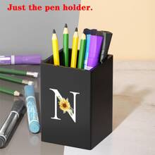 Praktischer acrylischer Stifthalter, Stiftbecher, minimalistischer Stiftehalter mit Namensschrift-Muster, multifunktionaler Schreibtischorganizer, Make-up Pinsel Aufbewahrung, stabile Bürozubehör, modernes Design, Studiendekoration