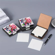 Blocco note adesivo senza strass, in stile artistico, utilizzabile per conservare note e decorare la scrivania. Il blocco note adesivo ha 160 pagine firmate, una cancelleria versatile per prendere appunti e svolgere attività quotidiane