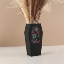 1 Piece, Gothic Style Vase, Bat Pattern Vase. Dried Flowers, Fresh Flowers, Decorative Vases. Modern Home Decor Vases, Suitable For Halloween Home Decor Vases, Wedding Parties, Living Rooms, Offices, Bedrooms, And Home Dining Table Decorations Gifts Birthday Graduation Room Decor Flower Vase Glass Vase