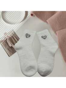 5 paires de chaussettes roses moelleuses pour femmes, chaussettes chaudes en forme de cœur, douces et confortables, convenant à l'automne et à l'hiver, couleurs aléatoires