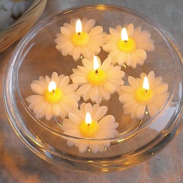 1pc/5pcs Waterproof Floating Chamomile Candle, Made Of Wax Material, Stable Floating On Water Surface, Long-Lasting Smokeless Burning, Creating Dreamy Candlelight Ambiance For Weddings And Parties, Suitable For Decorating Tabletop, Glass Container Or Water Scenery