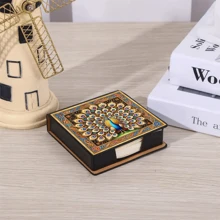 Scatola decorativa per appunti senza diamanti, stile artistico, può essere usata per conservare note e decorare la scrivania. Il blocco notes adesivo include 160 pagine firmate, che è una cartoleria generale adatta per la registrazione quotidiana di idee, attività, ecc.