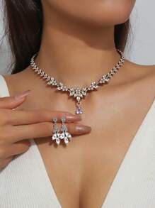 Women's Fashion Crystal Jewelry Set, Bride Wedding White Crystal Eye-Shape Inlaid Accessories Minimalist Necklace & Earrings 3 PiecesSet, Party Dress Decorations
