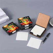Scatola con adesivi decorativi non in diamante, con motivo artistico, utilizzabile per conservare note e decorare la scrivania. Le note autoadesive includono 160 pagine personalizzabili, adatte per la registrazione quotidiana di idee, attività e articoli da cancelleria in genere.