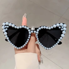 1 pièce Lunettes de mode en forme de cœur pour femmes avec décoration de fausses perles, lunettes de style mariage de couleur unie avec lettrage "FUTURE MARIÉE", lunettes commémoratives de mariage, cadeau décoratif