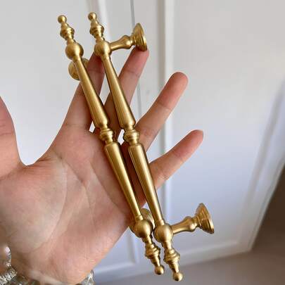 1个小型法式奢华橱柜门把手，金色抽屉拉手，复古衣柜橱柜门把手，适用于家居装饰、衣柜、鞋柜收纳、复古门把手、五金配件