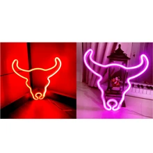1 pièce Enseigne au néon tête de vache rose 11x10x0,7 po environ 28x25,5x1,8 cm Lumière décorative à LED, alimentée par batterie ou USB (flamme, nuage, éclair, pont arc-en-ciel) Lumière néon pour bureau ou décoration murale, toile de fond pour diffusion en direct d'influenceur, convient pour la chambre, la maison, les fêtes, les anniversaires, les demandes en mariage, la Saint-Valentin, la Fête des mères, la décoration de Noël