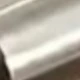 متعدد الألوان