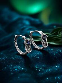 1 par de brincos de cobra com pedra verde da moda, minimalistas, sofisticados, personalizados, descolados e casuais, adequados para homens usarem diariamente, ao ar livre, no trabalho, ótimo presente de aniversário para amigos