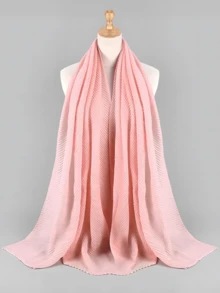 1 件纯色压皱披肩围巾，适合女性春夏季日常穿着