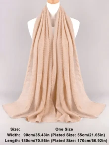 1 件纯色压皱披肩围巾，适合女性春夏季日常穿着