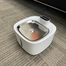 无线猫咪饮水器 - 3.2L 猫咪饮水器，带运动传感器，静音自动饮水机，适用于猫狗，可充电电池供电 - 白色 - 查看 12