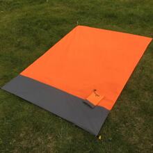 1pc Extra Large Waterproof And Sand-Proof Beach Blanket With 4 Stake Corners, Foldable Beach Mat Suitable For 4-7 Adults - Quick Dry, Sand Proof Picnic Pad For Travel, Camping, Hiking - Lightweight Polyester Fabric, Suitable For All Season Outdoor Recreation, Outdoor Beach Accessories | Leisure Outdoor Mat | Lightweight Pad Beach Essentials