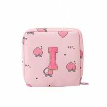 字母图案卫生巾收纳袋，女性卫生棉条收纳袋，卫生巾旅行收纳袋，便携式化妆口红袋，大容量防水月经袋，便携式旅行收纳袋，学习用品收纳袋，零钱包，笔袋，女孩现金袋，用于存放卫生巾和护垫，化妆品收纳，是女孩外出必备，化妆品收纳包，化妆包，梳妆台，化妆包，旅行必备，收纳袋，旅行必备，梳妆配件，小型化妆包，大容量，大型化妆包，圣诞礼物，旅行，送给女性的旅行必备礼物，收纳袋，手拿包/小手提包，化妆品收纳包，化妆刷架，迷你收纳袋，大容量收纳袋，送给女性的礼物，圣诞礼物，送给女性的礼物创意，化妆包，旅行必备 - 彩色 - 查看 28