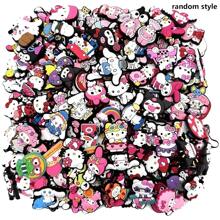 Sanrio 10/20/30/40 قطعة مجموعة طلقات أحذية لطيفة بأنماط اختيارية من سانريو ، من ال- PVC لزيتنة الأحذية وأكياس الشاطئ ، أحذية ملحقات سحرية ، هدية لأعياد الميلاد والكريسماس وعيد الحب وأعياد الهالوين