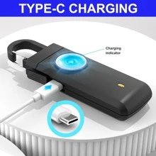 130dB Sicherheitsalarm, LED Anti-Wolf Alarm, 3-in-1 Alarm mit Beleuchtung, Blinklicht und Sirene, wiederaufladbar per USB, portabel und einfach zu bedienen, Notfall-SOS-Modus durch Ziehen am Schlüsselanhänger aktivieren, LED-Blitzlicht, geeignet für Nachtspaziergang, Outdoor-Aktivitäten, Pendeln, Selbstverteidigung von Frauen, Notfall für Senioren