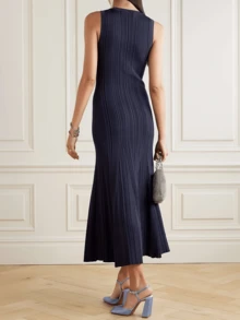 女士优雅休闲针织吊带连衣裙，简约时尚通勤风，U领显瘦设计，纯色修身针织长裙，精致优雅的穿搭，女士街头时尚，假日派对礼服，夏季户外穿着 - 藏蓝色 - 查看 4