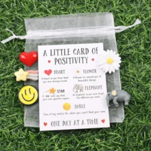 Juego de 7 piezas - Mini tarjetas de aliento y decoración de resina (corazón, flor, elefante) - Juego de regalos de afirmaciones positivas - Perfecto para familia, amigos, amistad y graduación - Pequeño kit de positividad divertido - Multicolor - Ver 1