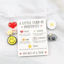 Juego de 7 piezas - Mini tarjetas de aliento y decoración de resina (corazón, flor, elefante) - Juego de regalos de afirmaciones positivas - Perfecto para familia, amigos, amistad y graduación - Pequeño kit de positividad divertido - Multicolor - Ver 7