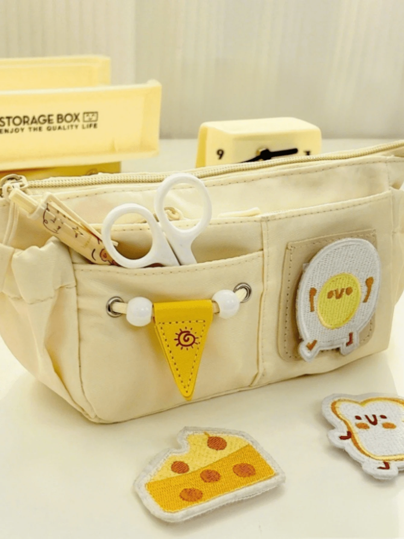 1. 高性价比外观魔术厨房铅笔盒，多功能大容量铅笔盒，适用于学校用品和办公用品 - 魔法廚房筆袋 - 查看 1