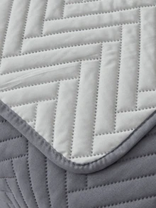 1 件宠物友好型沙发套 - 可水洗，弹性贴合，适用于 1/2/3 座沙发，客厅、卧室或办公室装饰的家具保护套，经典灰色图案设计，客厅沙发套