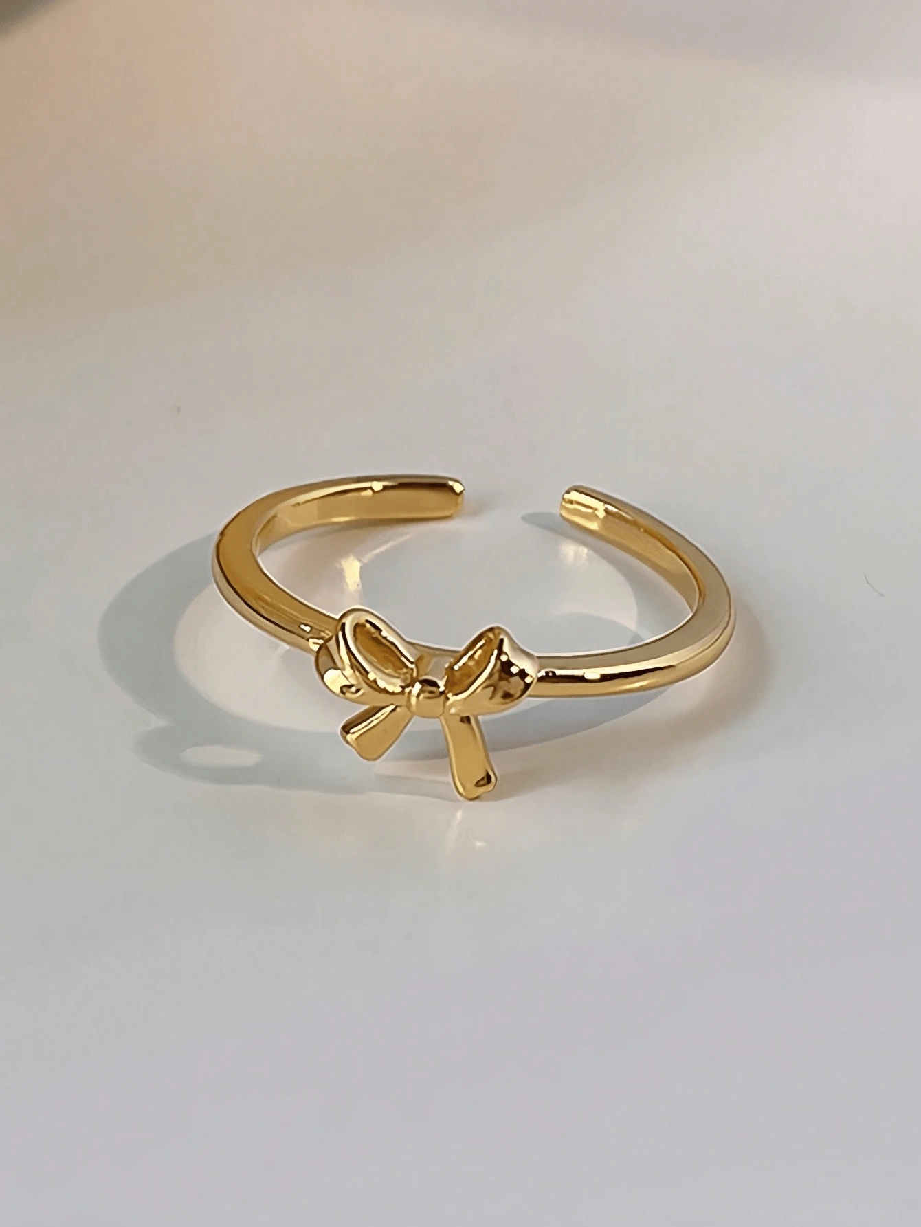 1pc Minimalist Sweet Bow Adjustable Open Ring Suitable For Women Everyday, Festivals And Parties - Yellow Gold - View 1