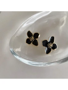 1 Pair Colorful Enamel Four-Petal Flower Stud Earrings For Women, Versatile & Sweet, Suitable For Daily Wear, Vacation, Gift - 綠色 - 查看 2