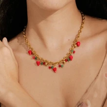 VKHK 1 Stück elegante 18K vergoldete Edelstahl Erdbeere Perlen Anhänger Kette, geeignet für den täglichen Gebrauch von Frauen und als Geschenk