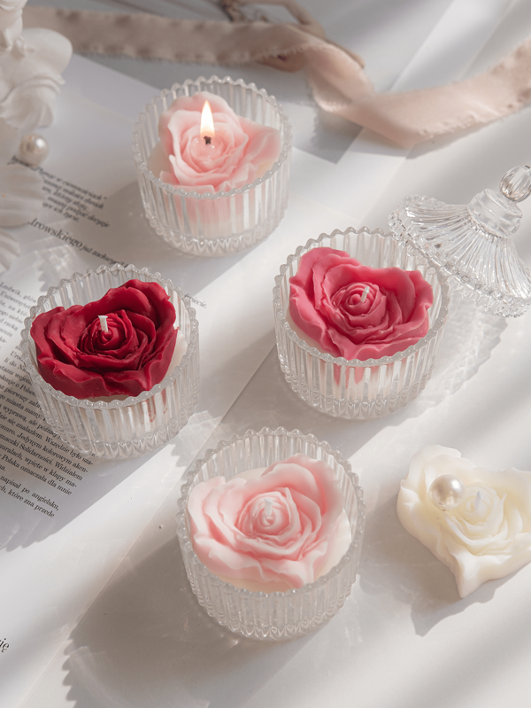 1 vela perfumada em formato de coração feita à mão, presente em jarra com aroma de flor de rosa, vela decorativa em formato de amor para ambiente, presente de Dia dos Namorados, presente de Dia das Mães, presentes de casamento, presentes de formatura, decoração de quarto, presentes de casamento, lembranças de casamento, decoração de casa, decorações de aniversário, velas de soja, pera inglesa e frésia