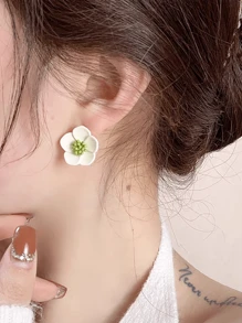 1 Pair Elegant 5-Petal Flower Shape Earrings, Perfect For Women Date & Vacation Jewelry