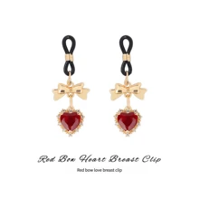 Sex Toys A Pair Of Heart-Shaped Nipple Clamps With Optional Colors, Featuring An Elegant Diamond-Encrusted Heart Design With A Bow. Soft Loops Ensure No Pinching, And The Contraction Strength Is Adjustable. Perfect For BDSM, Training Nights, Self-Torture Nipple Play, And Enhancing Sexual Appeal.