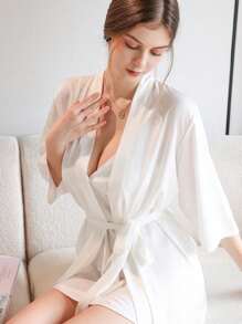 1PC Bride & Bridesmaid Initial Letter Robe, Bridal Party Prep Wear, Wedding Ceremony & Reception Accessories Pajama Ladies Spring Summer Wedding Bridesmaid Pajama Bride Dress Bestie Party Embroidered Bathrobe Bride Bathrobe Wedding Party Wedding Supplies Outdoor Wedding Holiday Party Supplies Back To School