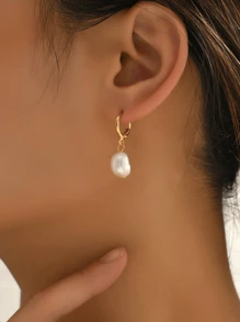 1 Pair Fashion Female Holiday Pearl Earrings
