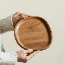 重生相思木托盘 - 具有复古自然的纹理，是厨房和餐厅的耐用必备品。适用于下午茶、寿司、甜点、户外野餐、婚礼、母亲节、圣诞节礼物、野餐用品、婚宴餐桌，质地光滑。